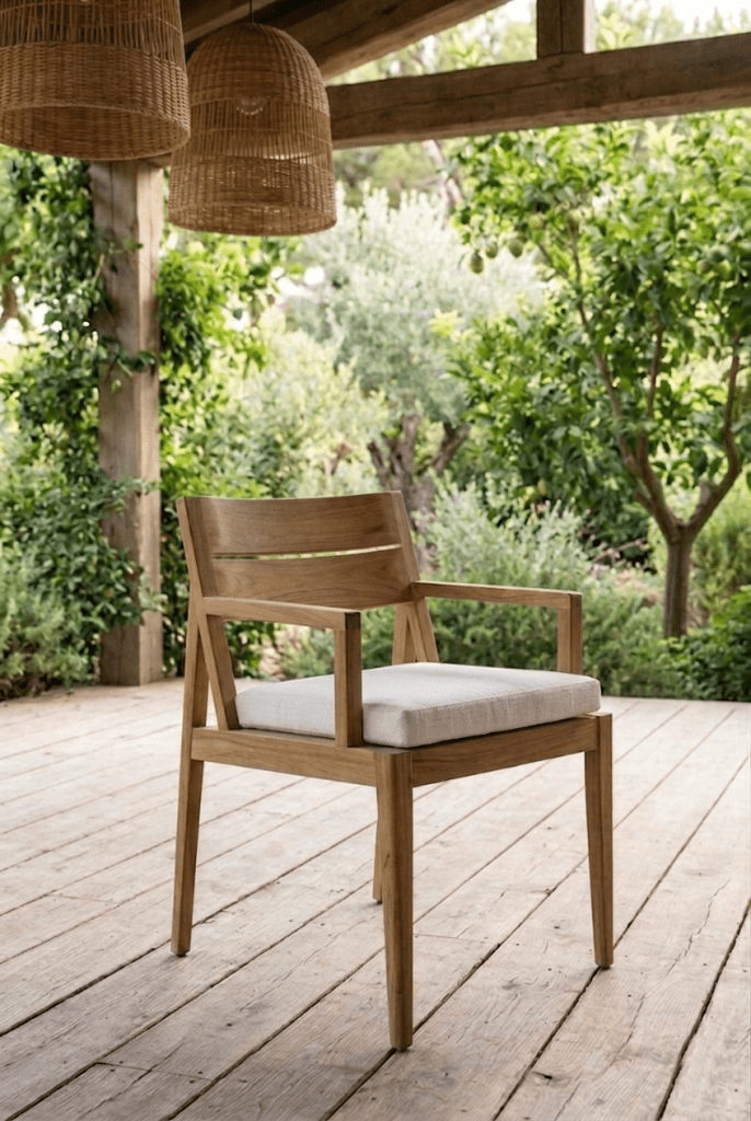 Quebec Outdoor Dinner Chair – White