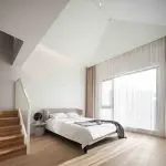 Embrace Bed 27