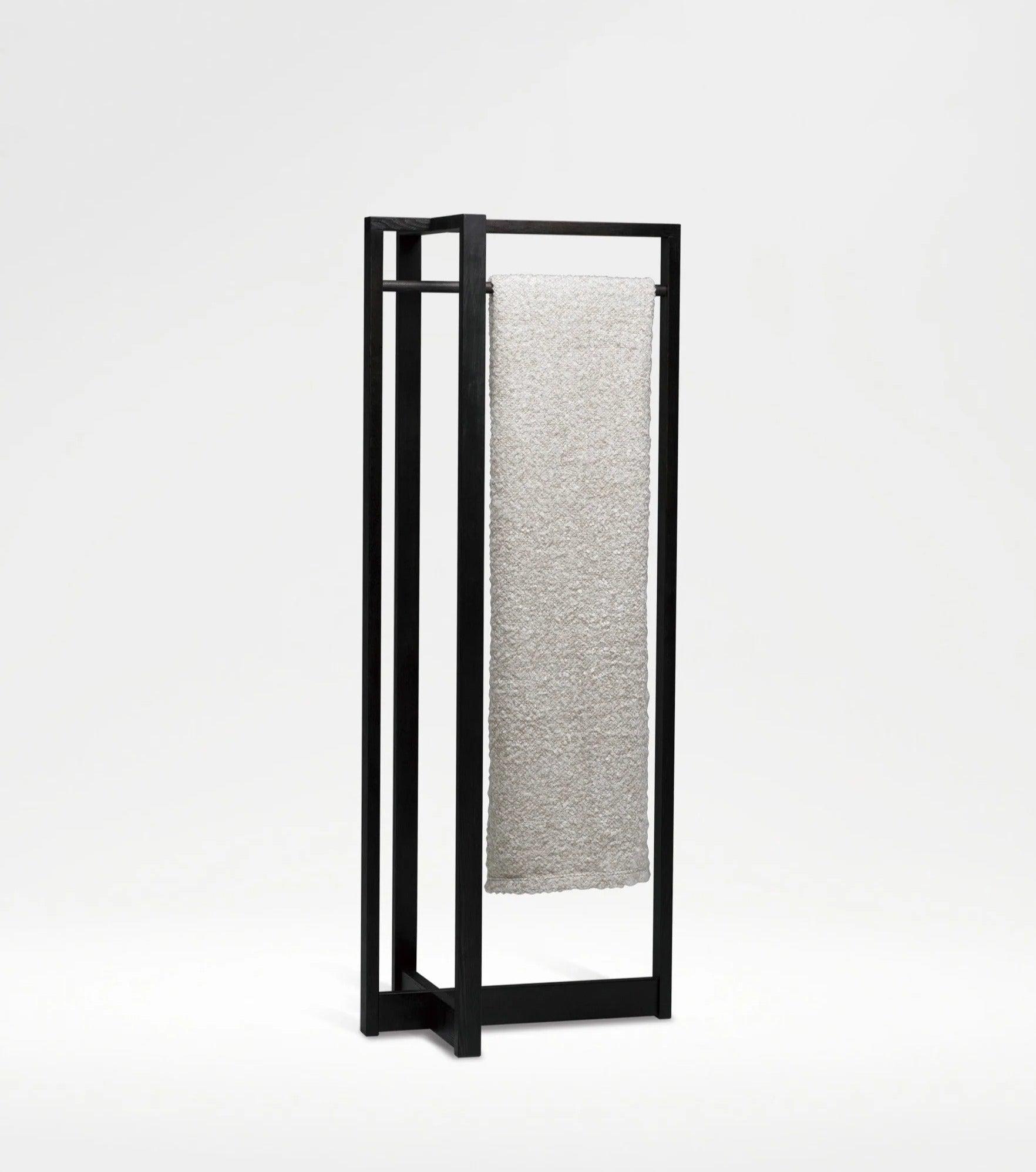 C0715190.07.0000.SM-Coat_Rack_1