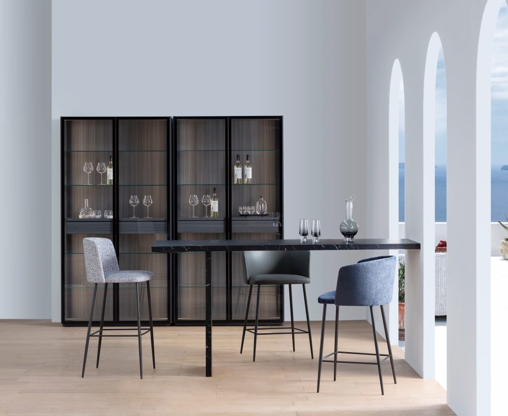 Cabinet,CONTENT-04,Grey Oak+Tuscan Tan+Black Alu Glass Door